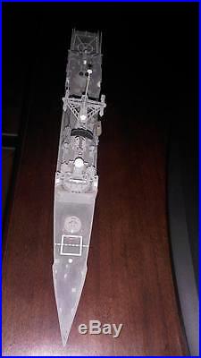1350 Oliver Hazard Perry-Class Frigate complete model US Navy ship