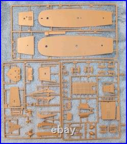 1/200 Scale Model Le Saint Louis Sailing Ship Heller 837 RARE VINTAGE