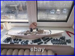 1/350/200/144 model of the British battleship HMS Vanguard