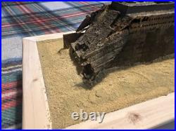 1/570 Titanic Bow Wreck Model With Wood Base