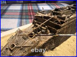 1/570 Titanic Bow Wreck Model With Wood Base