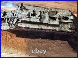 1/570 Titanic Bow Wreck Model With Wood Base 1/570 Titanic Bow Wreck Model With Wood Base