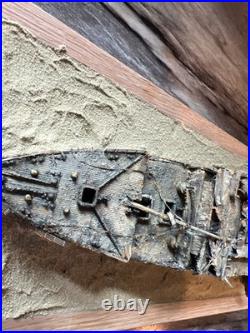 1/570 Titanic Bow Wreck Model With Wood Base 1/570 Titanic Bow Wreck Model With Wood Base
