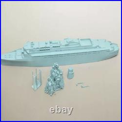 1/700 British Queen Elizabeth II Cruise Ship Unpainted Model Unassembled Kit