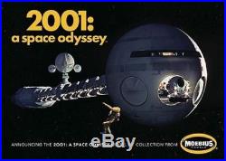 2001 A Space Odyssey Movie Discovery XD-1 Ship 1/144 scale model Moebius 20013