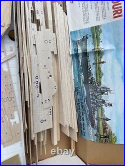 55 USS Missouri Sterling Model 55 1/2. Missing Parts. No Motor. WithFiberglass Hull