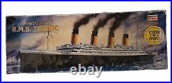Academy 1405 RMS Titanic Minicraft Model Kits 1/350 Scale Ocean Liner, Ship Academy 1405 RMS Titanic Minicraft Model Kits 1/350 Scale Ocean Liner, Ship