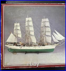 Billing Boats Model Kit Danmark NR 550, Made in Denmark, Appears Complete