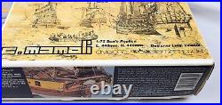 C. Mamoli Hunter Navy Cutter 1797 Wooden Ship Model Scale 172 Made in Italy