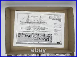 Combrig 1/350 IJN TAKASAGO Japanese Protected Cruiser 1898 Resin Kit 35106FH