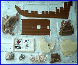 Corel SM29 Berlin 140 Scale Plank-on-Bulkhead Wood Ship Model Kit em so