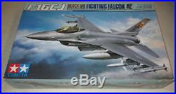 FREE Shipping! NEW! 132 F-16CJ LOCKHEED-MARTIN BLOCK 50 FALCON TAMIYA 60315