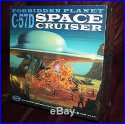 Free Shipping Forbidden Planet Space Cruiser C-57d Model Misb Sci-fi Classic
