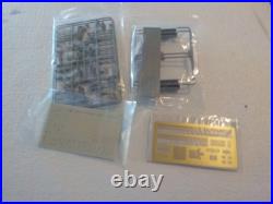 Gallery 1/350 USS Wasp LHD 1 USN Amphibious Assault Ship-TAKE A CHANCE ON ME