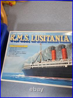 Gunze Sangyo 1/350 RMS Lusitania British Passenger Ship Deluxe Scale Model Kit Gunze Sangyo 1/350 RMS Lusitania British Passenger Ship Deluxe Scale Model Kit
