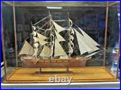 HUGE Handmade wooden model ship CUTTY SARK in display case Extremely Detailed
