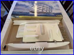 Heller 813 Preussen Sailing Ship Plastic Model Ship Kit 1/150 Scale
