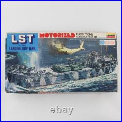Lindberg 1978 US Navy LST Landing Ship Tank 1/245 Scale Motorized Model 7406M