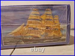Lindberg #70812 Sea Witch Clipper Ship Voilier Clipper 196 Scale Model NISB