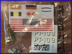 Lindberg 70813 132 Scale John F Kennedy's PT-109 WWII US Navy Boat Kit 2006