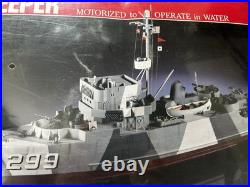 Lindberg US Navy Motorized Minesweeper 1/125 Factory Sealed Motor Included Model Lindberg US Navy Motorized Minesweeper 1/125 Factory Sealed Motor Included Model