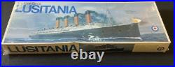 Lusitania Model Ship Set 1/350 Scale With Display Stand NIB Sealed