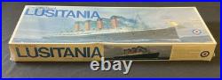 Lusitania Model Ship Set 1/350 Scale With Display Stand NIB Sealed