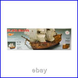 Mantua Model Kit Wooden Ship 1100 Black Falcon EX/NM