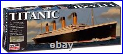 Minicraft 11320 1350 RMS Titanic Deluxe Model Kit