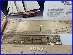 Model Shipways BLUENOSE CANADIAN FISHING SCHOONER 1100 SCALE. NIB