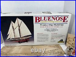 Model Shipways BLUENOSE CANADIAN FISHING SCHOONER 1100 SCALE. NIB