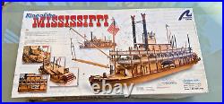 NEW Artesania King Of The Mississippi Paddle Steamer 180 Model Boat Kit 20505