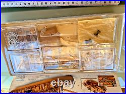 NEW Artesania King Of The Mississippi Paddle Steamer 180 Model Boat Kit 20505
