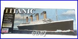 NEW LARGE Minicraft 1350 RMS Titanic SHIP Deluxe Plastic Model Kit 11320 SEALED