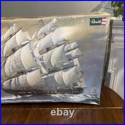 REVELL USS Constitution Old Ironsides 1976 model H-398 196 Ship Navy Brand New