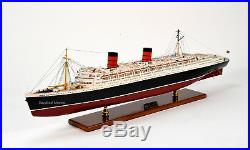 RMS Queen Elizabeth Cunard Line Ocean Liner Wooden Ship Model 39 with lights
