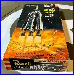 Rare 1957 Revell Authentic Kit XSL-01 Manned Space Ship