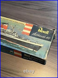 Rare Vintage Original Revell 1955 SS UNITED STATES Model Ship Kit H-312198