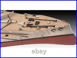 Revell 05171 British Legends HMS Dreadnought Ship Plastic Scale Model 1350 NEW