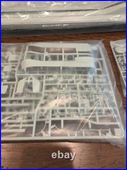 Revell 172 German U-boat Submarine Type IX C-40 U190 Model Kit Open Box