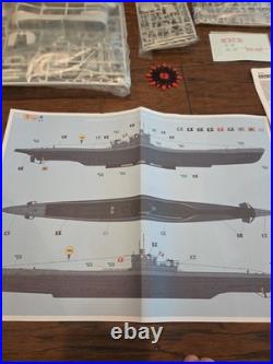 Revell 172 German U-boat Submarine Type IX C-40 U190 Model Kit Open Box