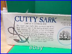 Revell Cutty Sark Ship PLASTIC MODEL KIT BOXED H-399 1974 196 NEW