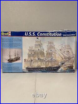 Revell USS U. S. S. Constitution Ship Old Ironsides Model Kit 196 Level 3 85-0398