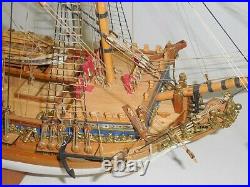 Royale Caroline wood ship model PROFESSIONALLY built from a MANTUA kit