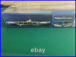 TRUMPETER SCALE MODELS 1/48 GERMAN DKM TYPE VIIC U552 U-BOAT With48 FIGURES 6801