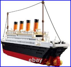 Titanic Model Kit with 1021 Building Blocks