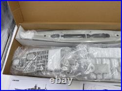 Trumpeter 05361 German Scharnhorst Battleship Model Kit 1/350 Open Box