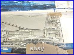 Trumpeter 1/350 US CVN-68 Nimitz Aircraft Carrier 1975 Model Kit 05605 Open Box