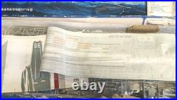 Trumpeter 1/350 US CVN-68 Nimitz Aircraft Carrier 1975 Model Kit 05605 Open Box