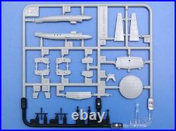 Trumpeter 5605 US Aircraft Carrier Nimitz 1975 1/350 Scale Plastic Model Kit
